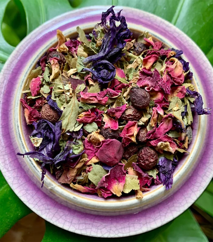 Blue Heartea’d | 62 oz